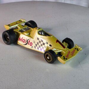 Maisto Special Edition Gold #1 Formula Indy Race Car 1:64 Diecast Checker